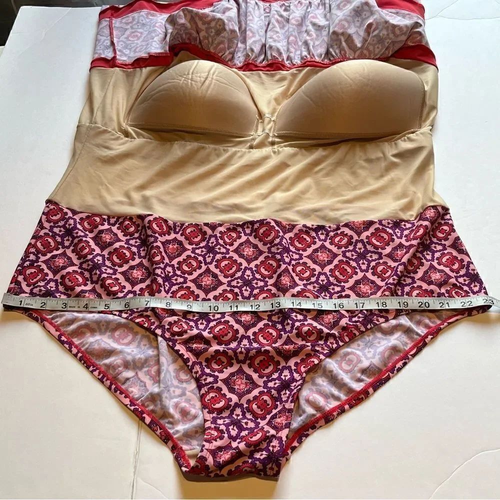 Swimsuits For All One Piece Swim Dress Size 30 Purple and Pink Print - Picture 13 of 14